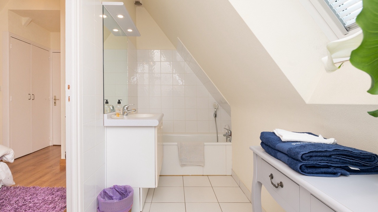 Photo of Bathroom in Saint-Ave