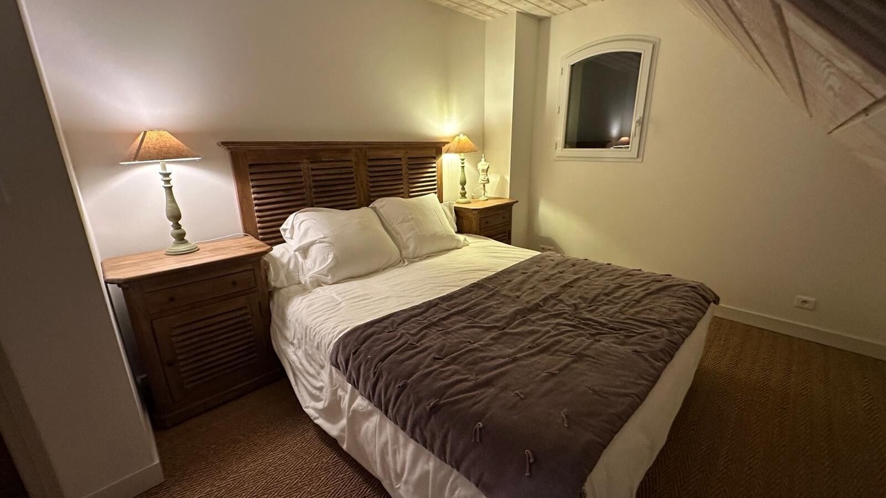 Photo of Bedroom in Bangor