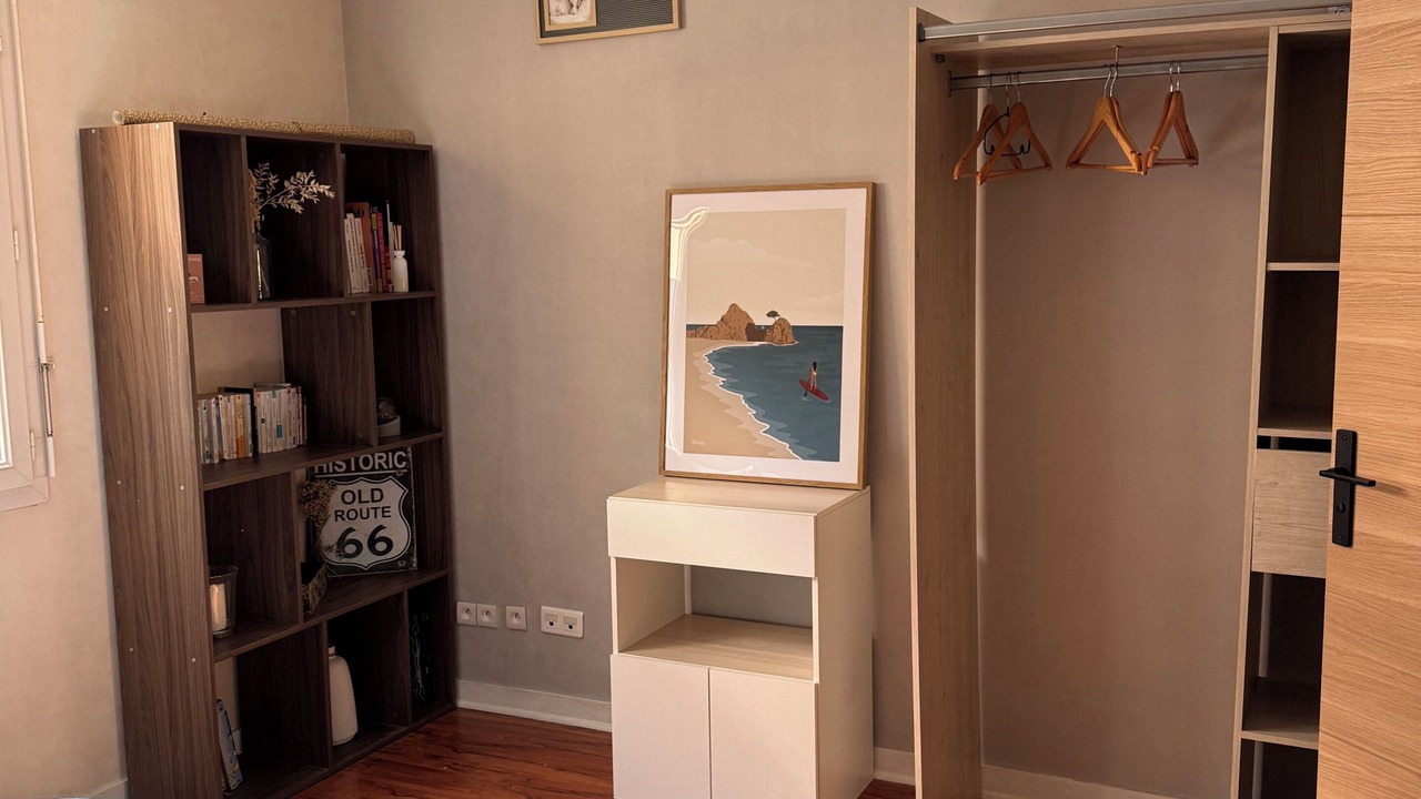 Photo of Bedroom in Miroir - Batignolles