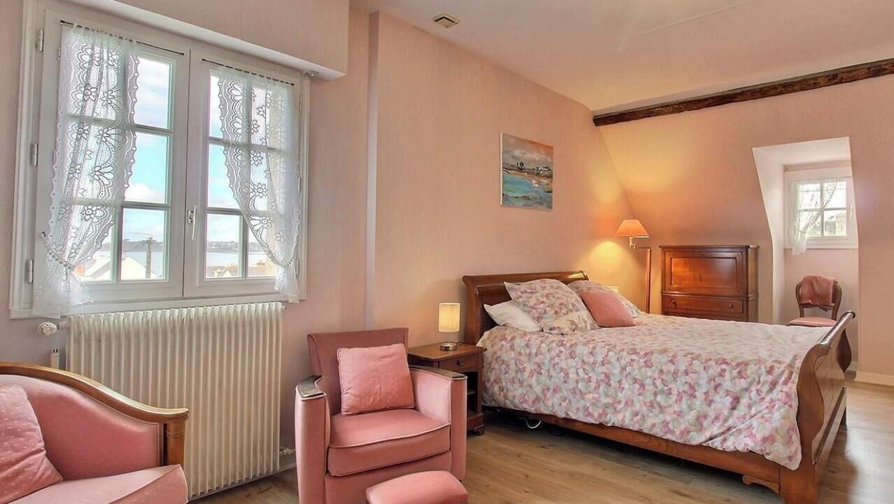 Photo of Bedroom in Tredrez-Locquemeau