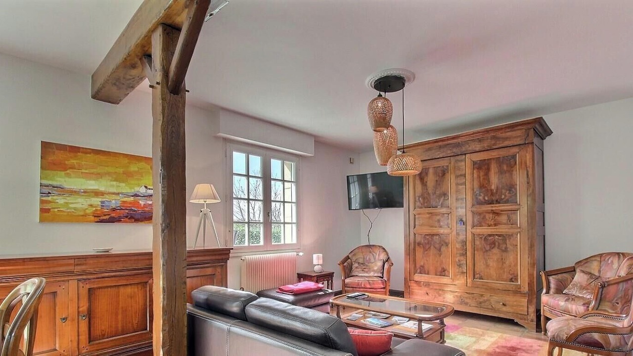 Photo of Livingroom in Tredrez-Locquemeau
