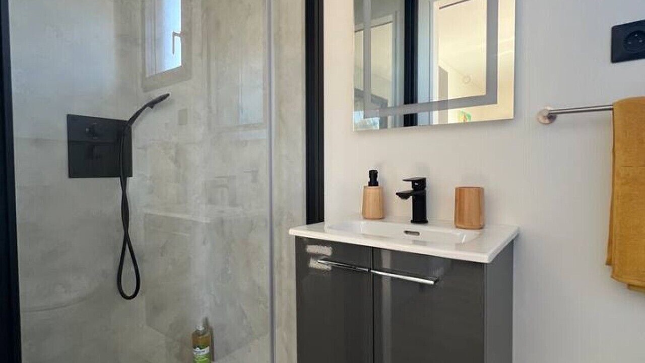 Photo of Bathroom in Blainville-sur-Mer