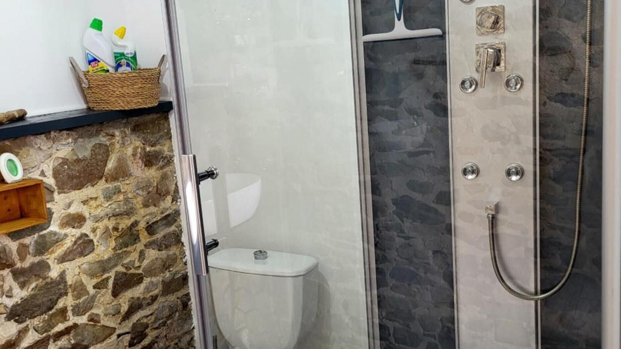 Photo of Bathroom in Pirou