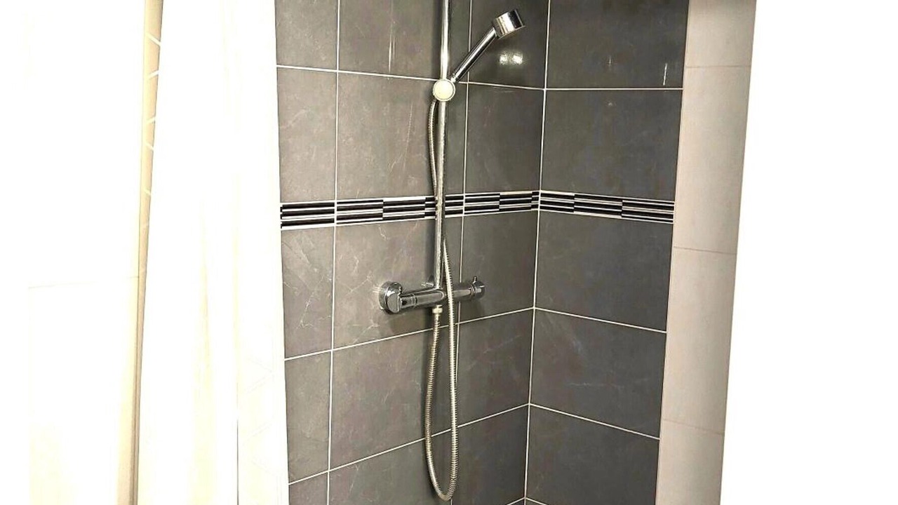 Photo of Bathroom in Creances