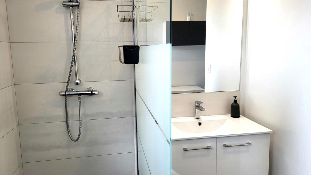 Photo of Bathroom in Creances