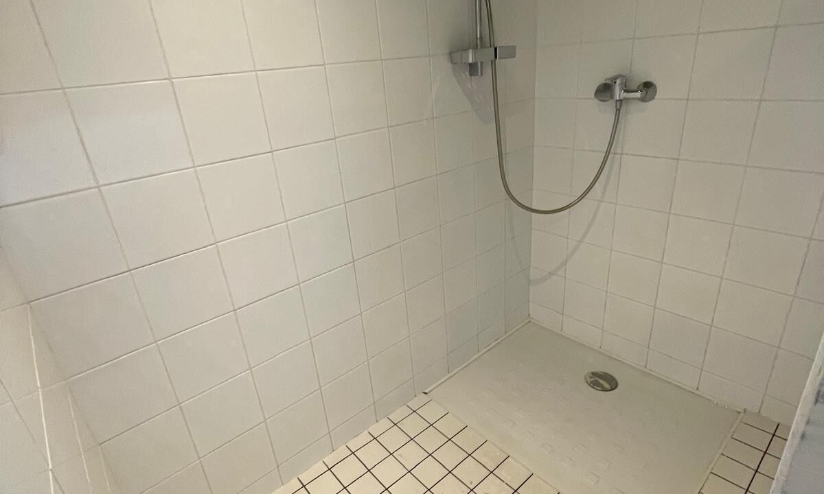 Photo of Bathroom in Saint-Guinoux