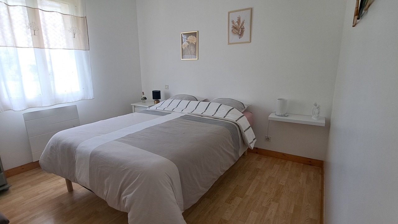 Photo of Bedroom in Auvers-le-Hamon