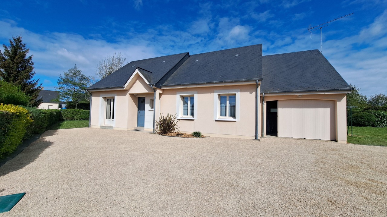 Photo of Outdoor in Auvers-le-Hamon