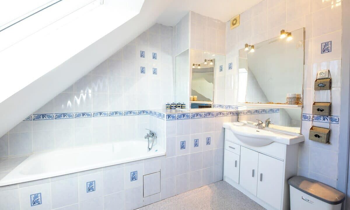 Photo of Bathroom in Berric