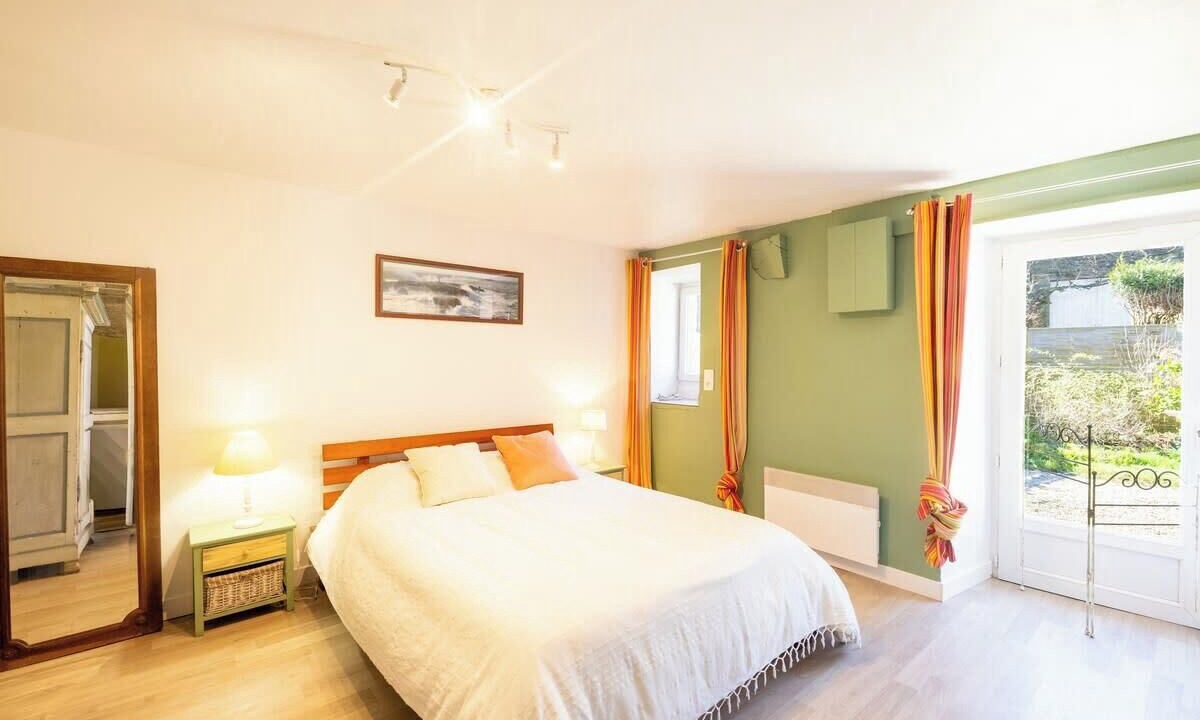 Photo of Bedroom in Berric