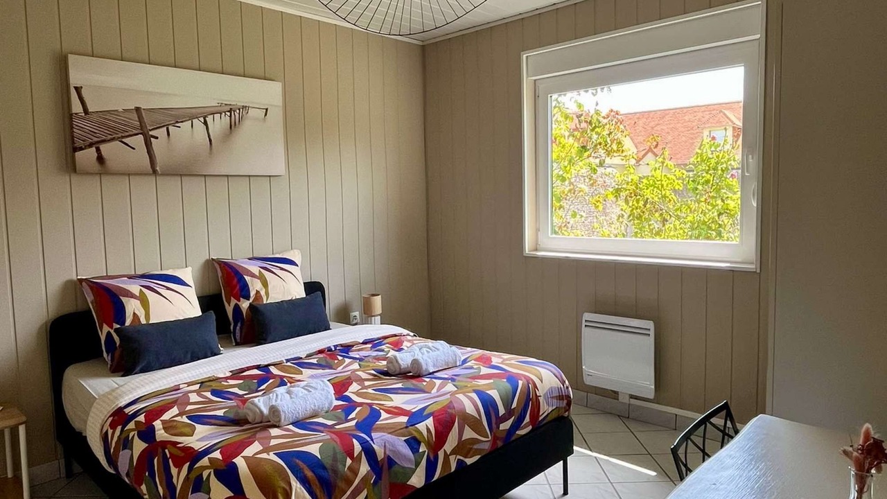 Photo of Bedroom in Saint-Come-de-Fresne