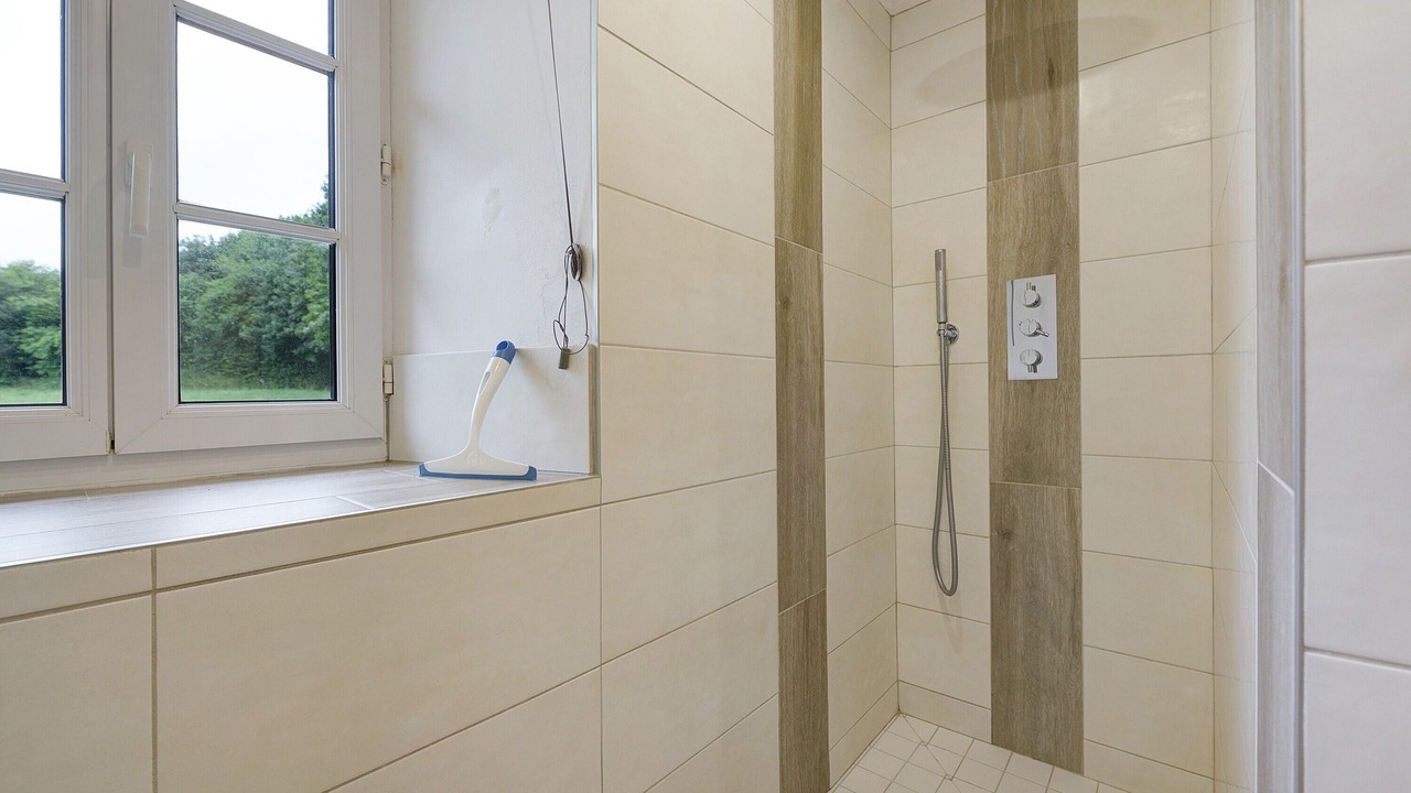 Photo of Bathroom in Gratot