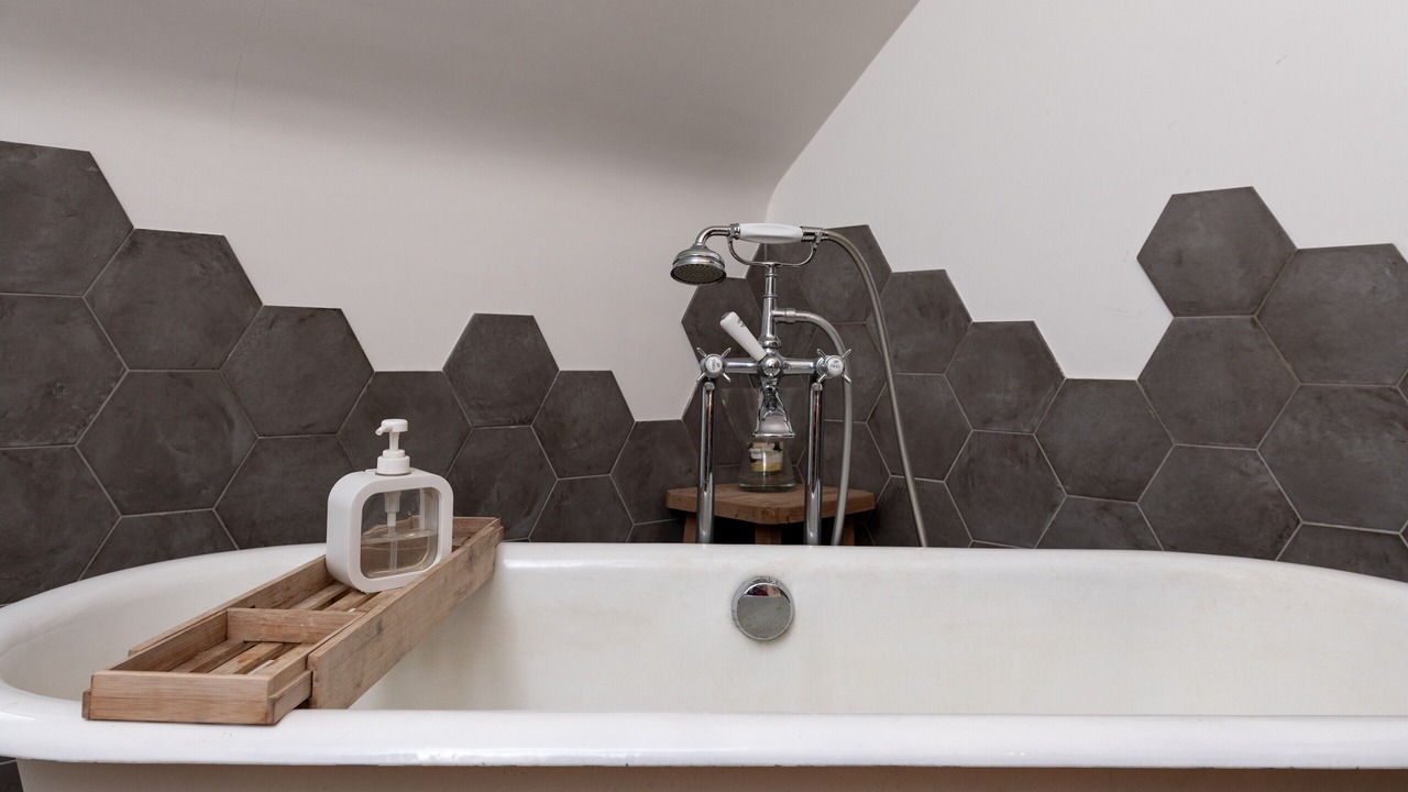 Photo of Bathroom in La Croix-Hellean