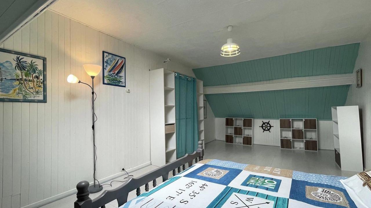 Photo of Bedroom in Haleine