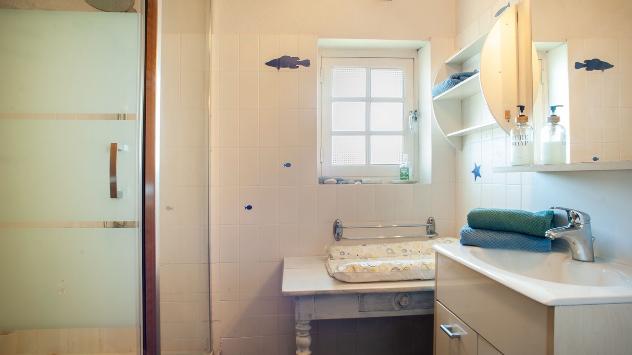 Photo of Bathroom in Plougrescant