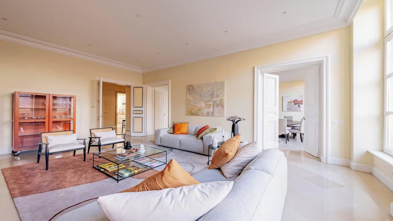 Photo of Livingroom in Quartier de la Monnaie