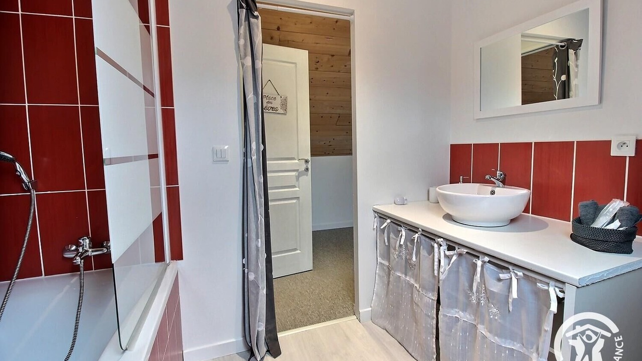 Photo of Bathroom in Pleumeur-Bodou
