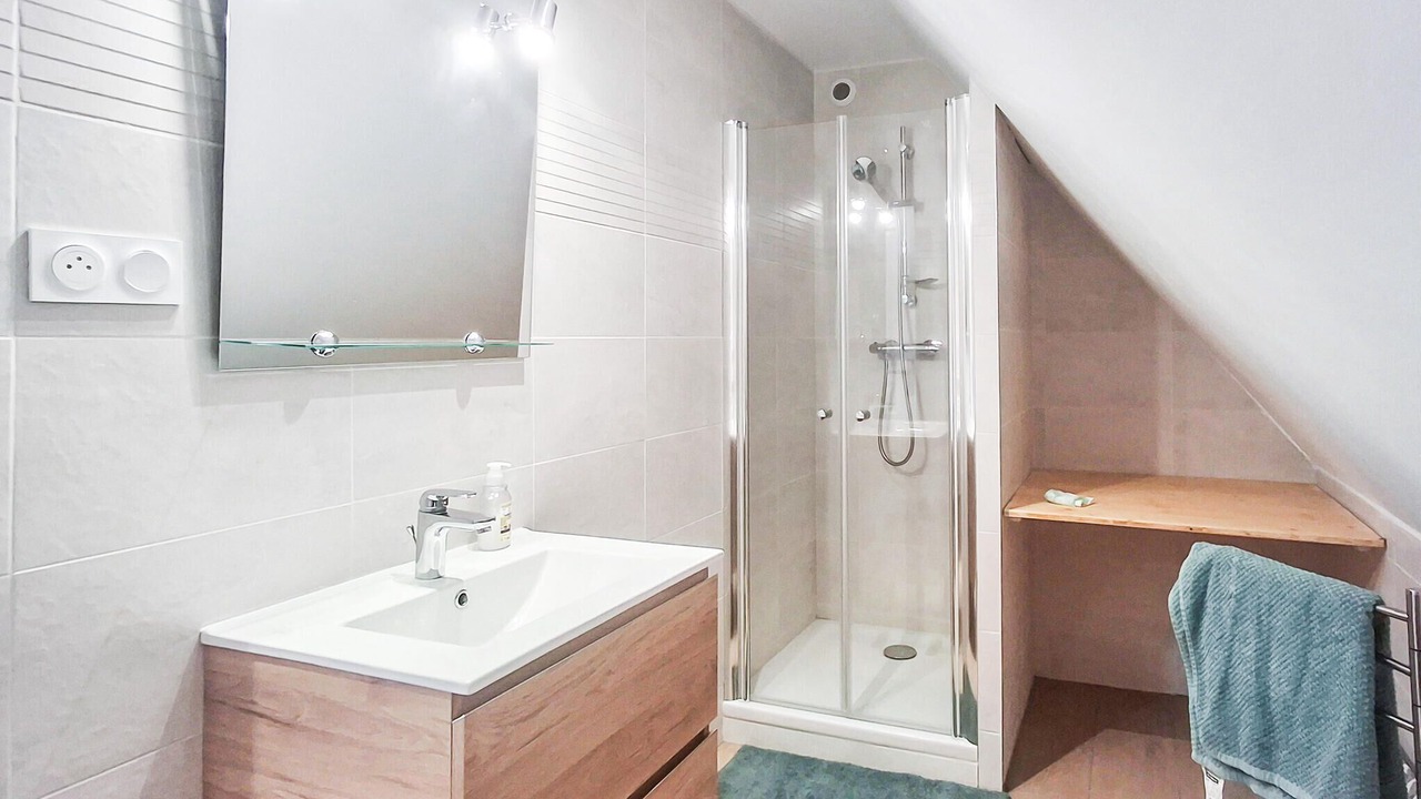 Photo of Bathroom in Rospez