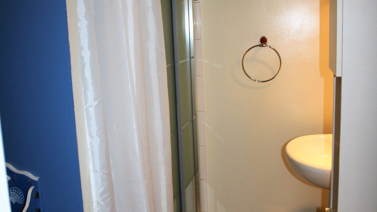 Photo of Bathroom in Penvins