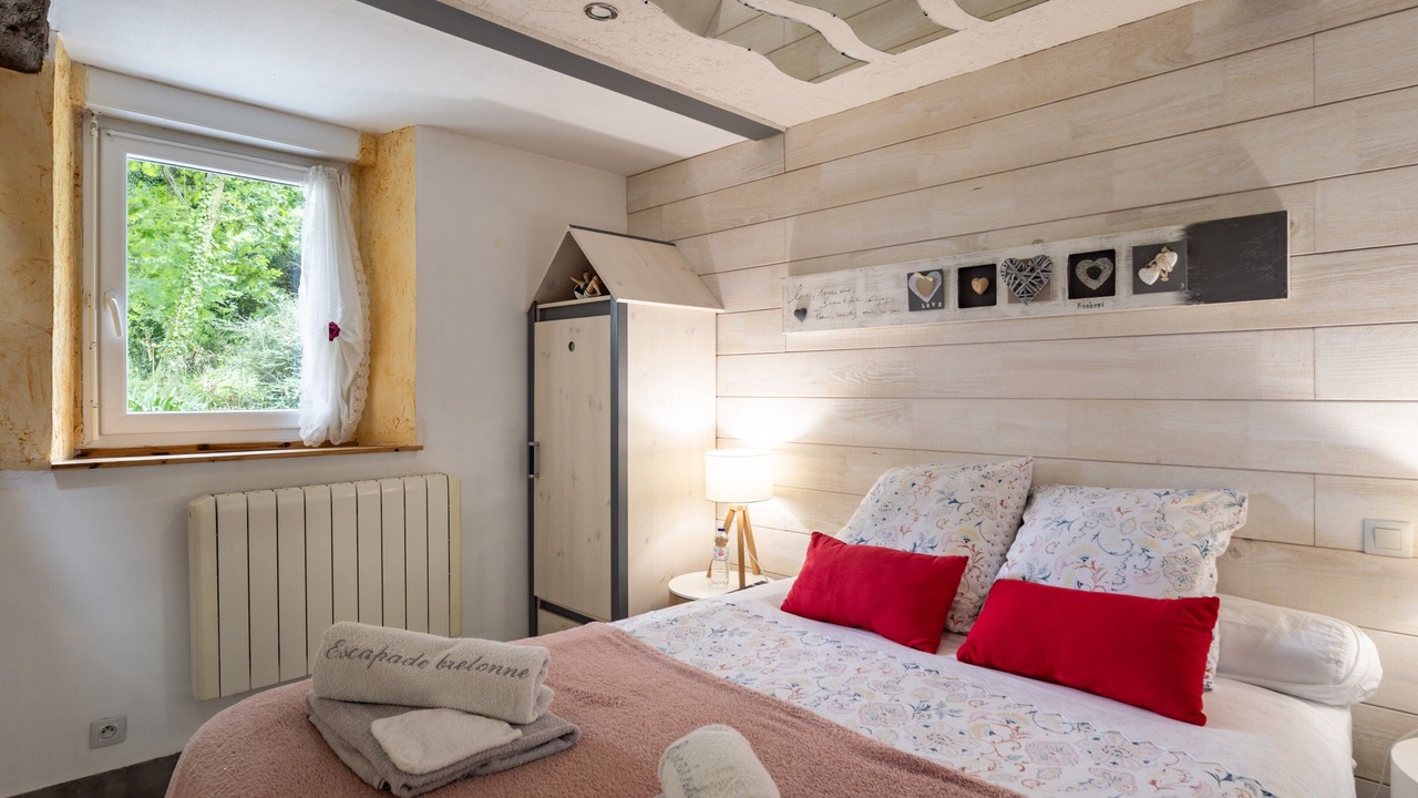 Photo of Bedroom in Lannion