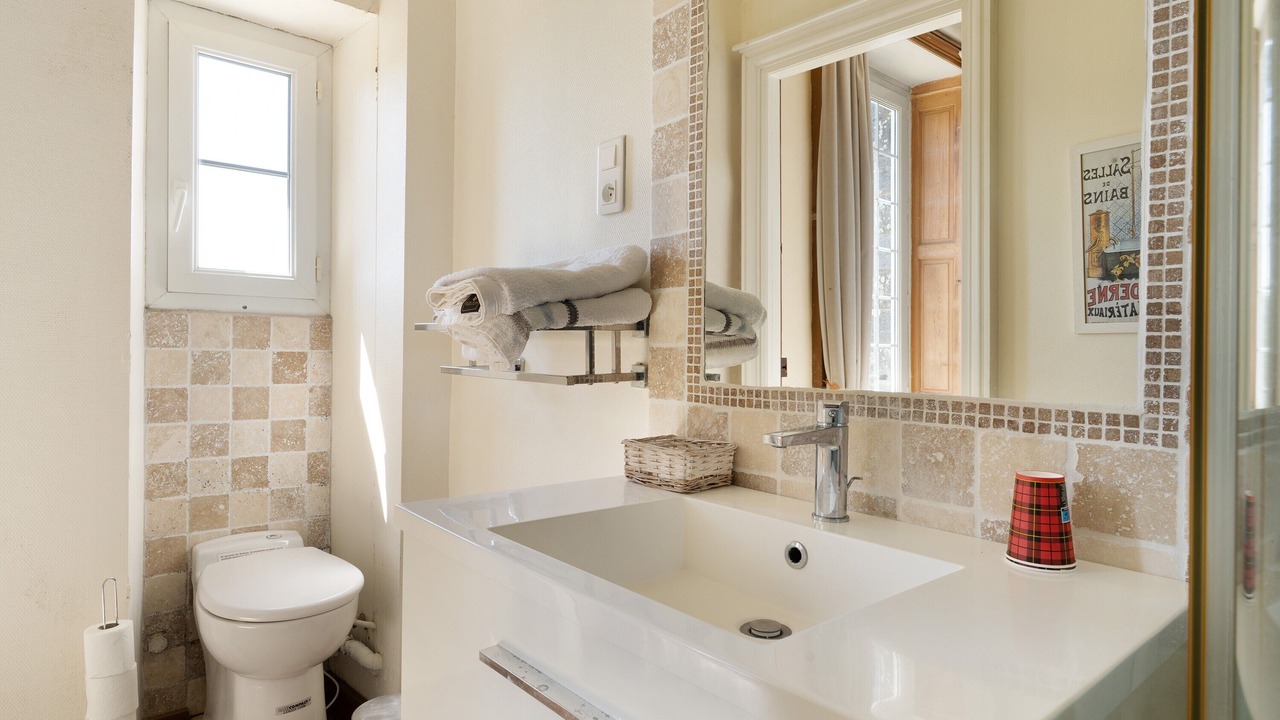 Photo of Bathroom in Saint-Mars-du-Desert
