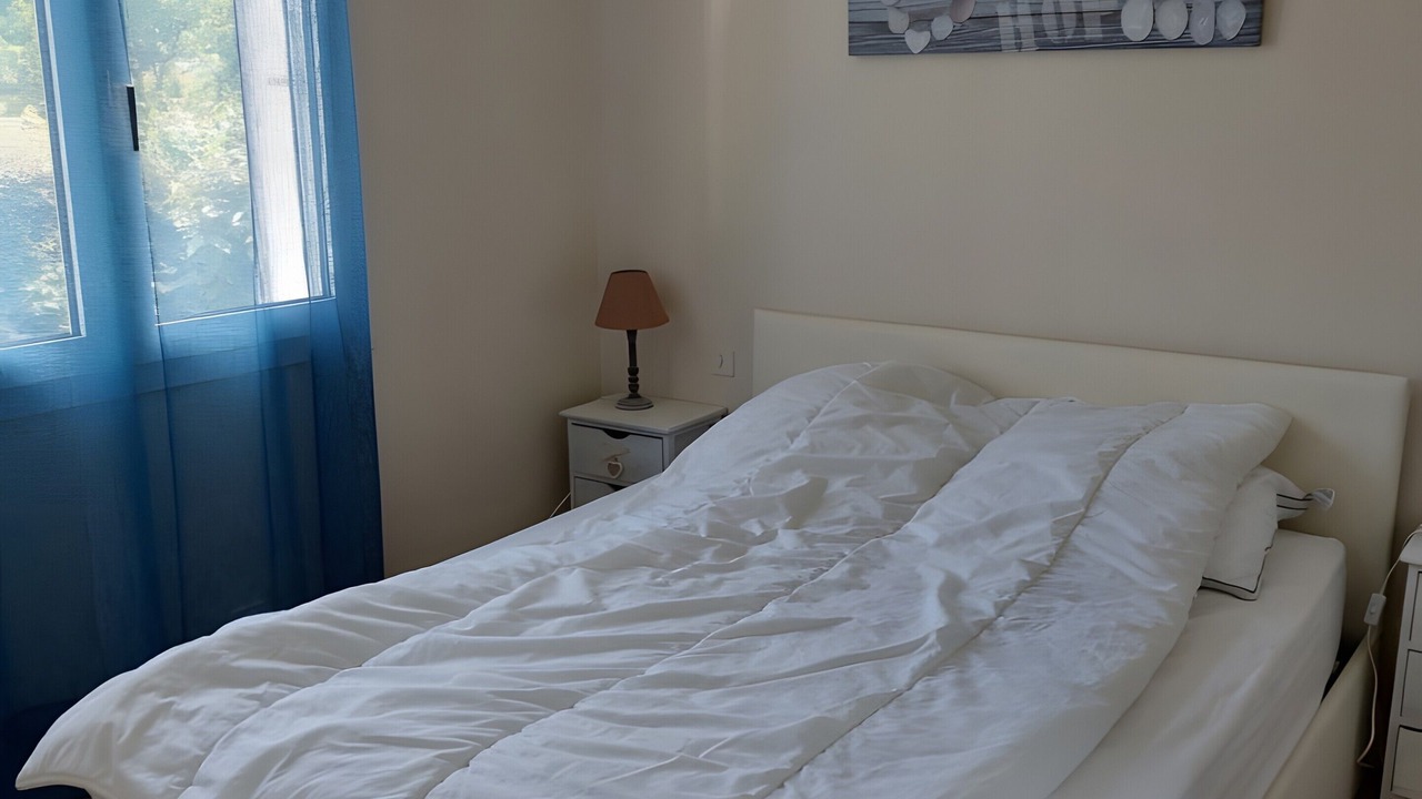 Photo of Bedroom in Plourhan