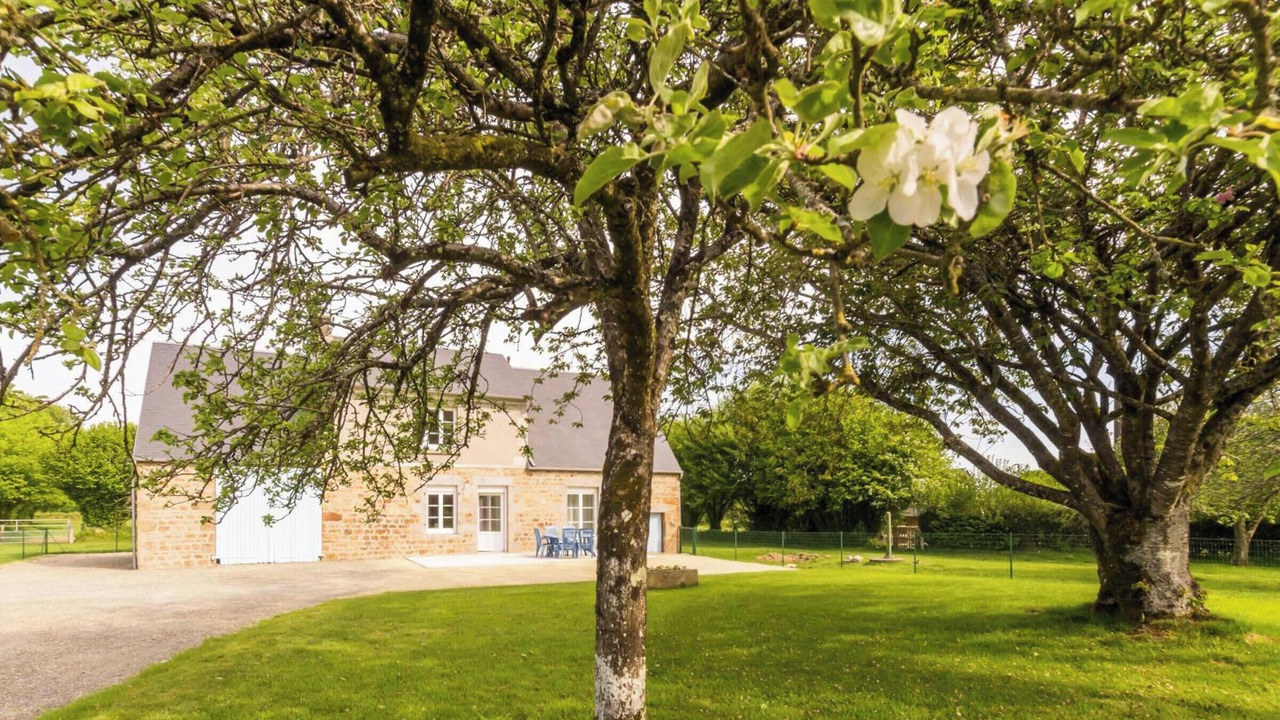 Photo of Outdoor in Cherence-le-Heron