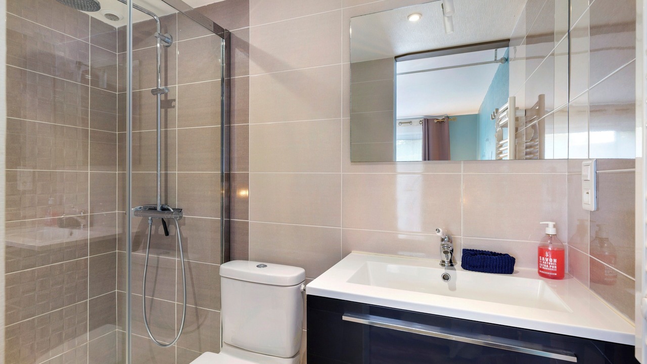 Photo of Bathroom in Neant-sur-Yvel