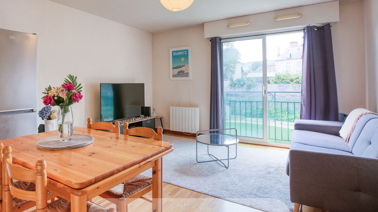 Photo of Livingroom in Laval