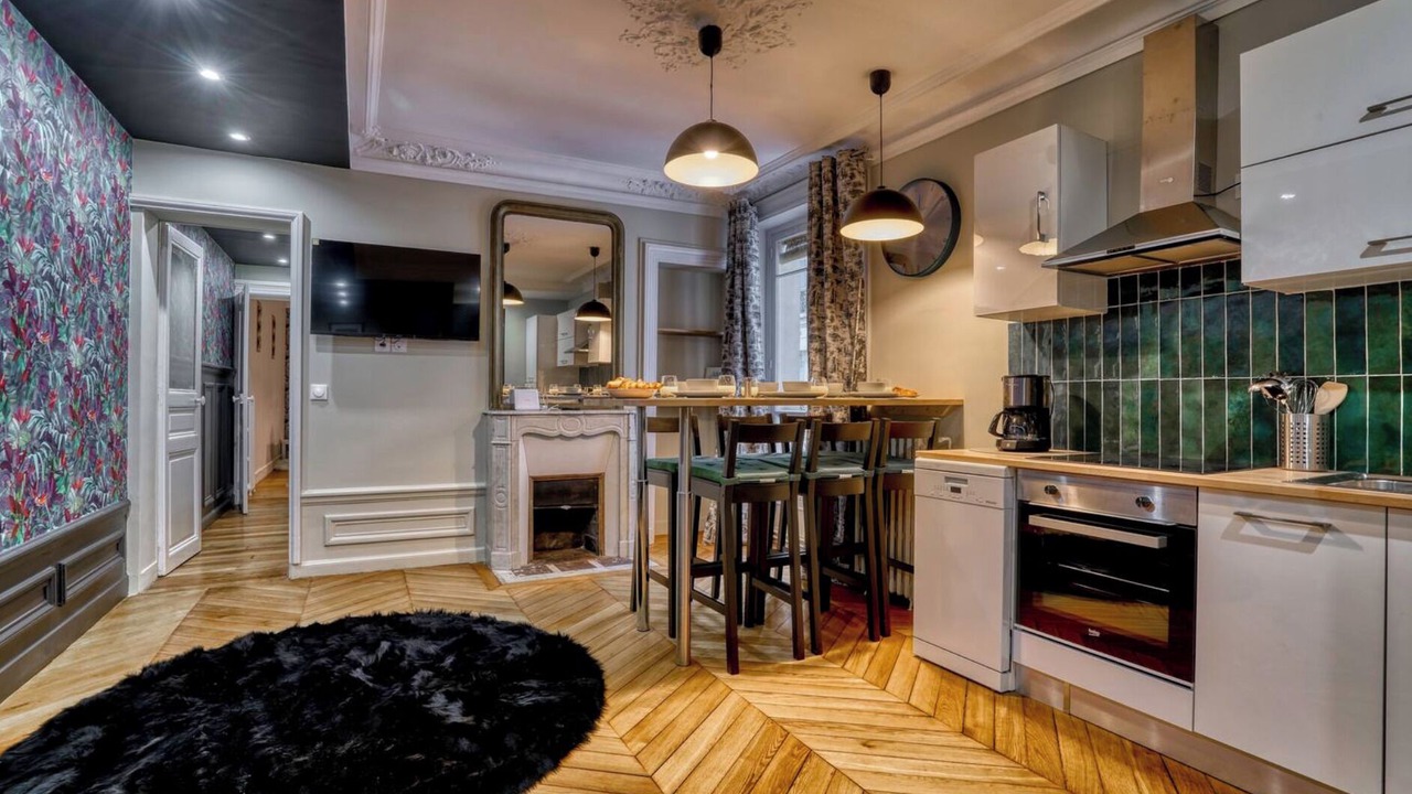 Photo of Kitchen in Quartier du Gros-Caillou