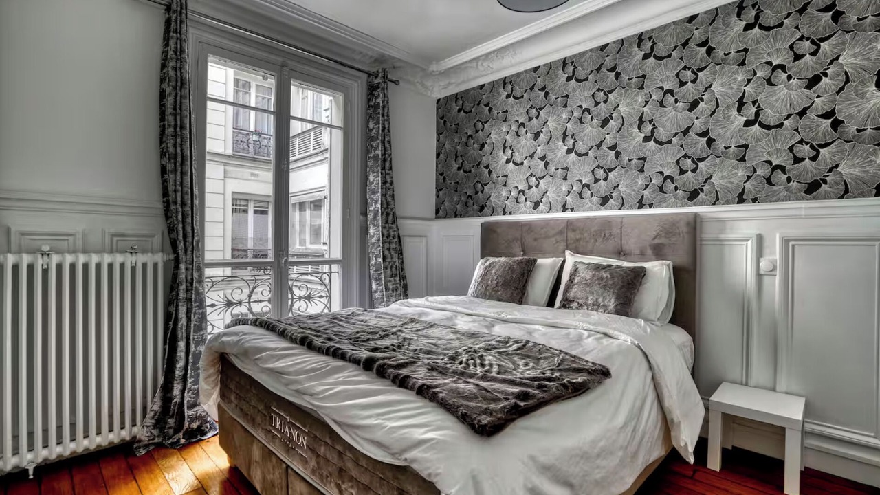 Photo of Bedroom in Quartier du Gros-Caillou