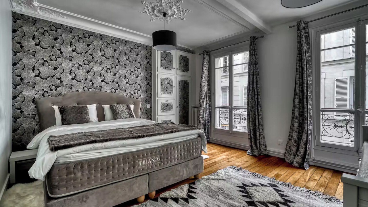 Photo of Bedroom in Quartier du Gros-Caillou