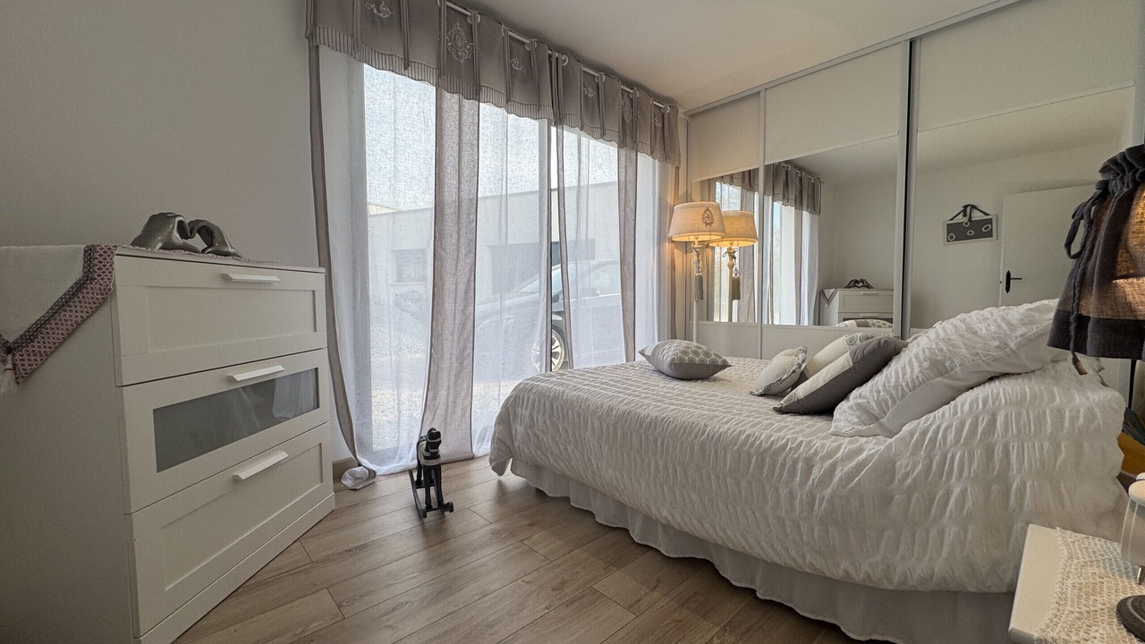 Photo of Bedroom in Ruaudin