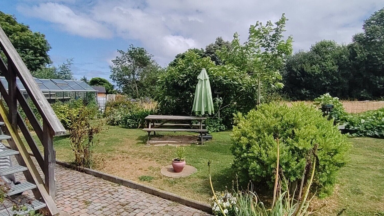 Photo of Outdoor in Plevenon