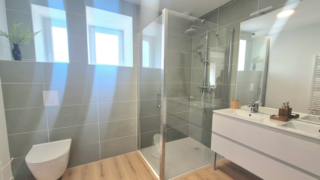 Photo of Bathroom in Lancieux