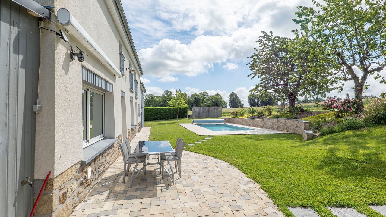Photo of Outdoor in Guitte