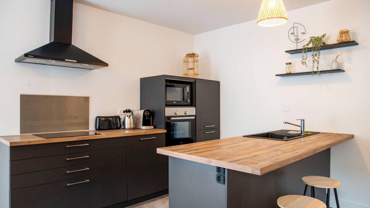 Photo of Kitchen in Saint-Jean Eudes Saint-Gilles