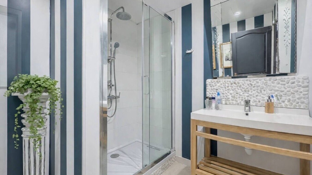 Photo of Bathroom in Gouville-sur-Mer