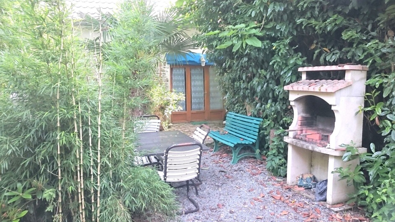 Photo of Outdoor in Bacilly