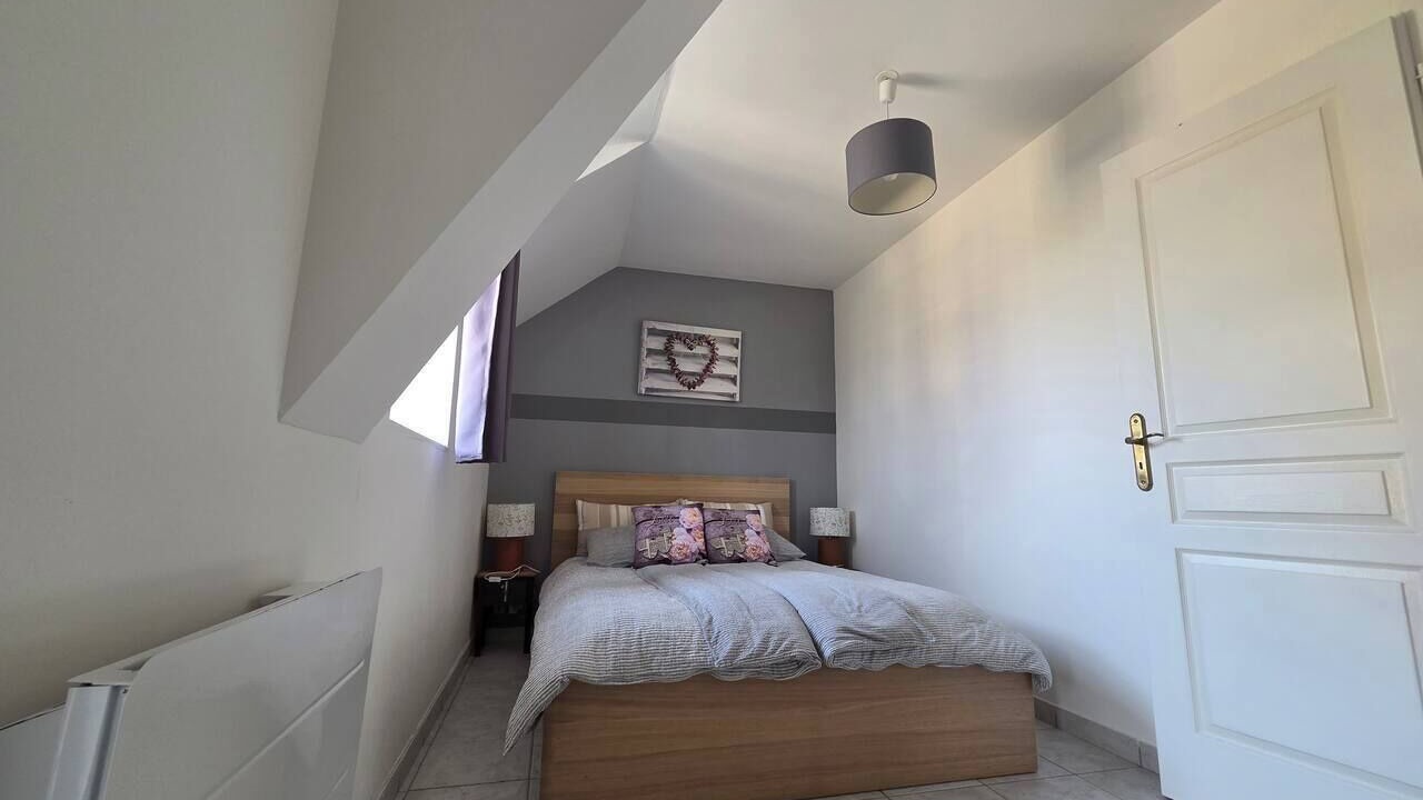 Photo of Bedroom in Vierville-sur-Mer