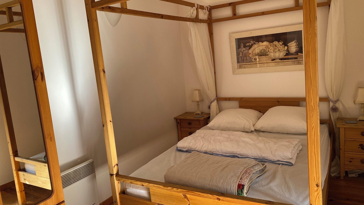 Photo of Bedroom in Gomene