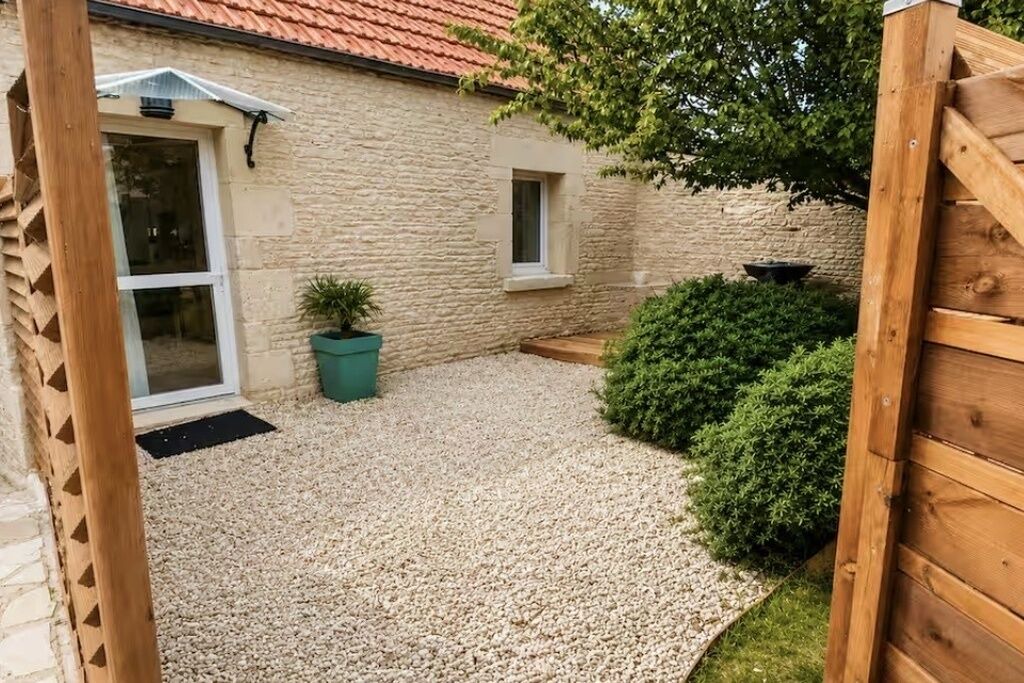 Photo of Patio Balcony in Periers-sur-le-Dan
