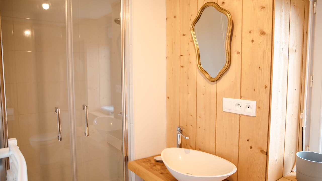Photo of Bathroom in Guisseny