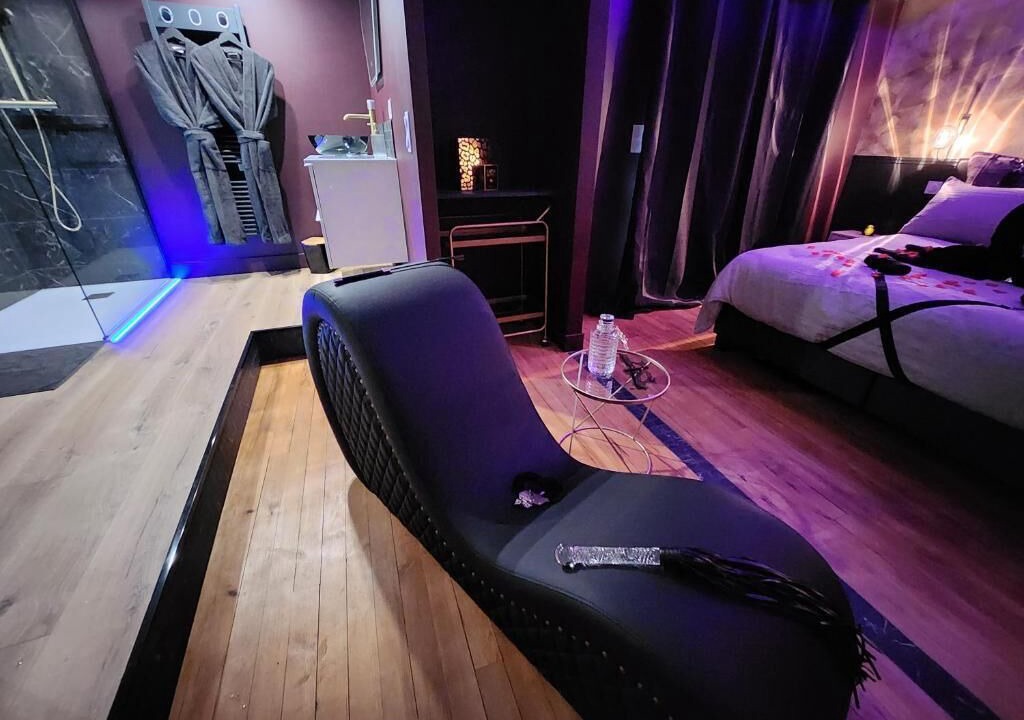 Photo of Bedroom in Saint-Jean Eudes Saint-Gilles