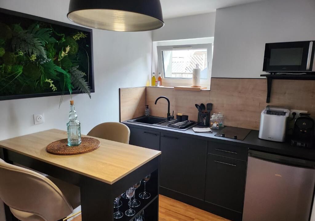 Photo of Kitchen in Saint-Jean Eudes Saint-Gilles
