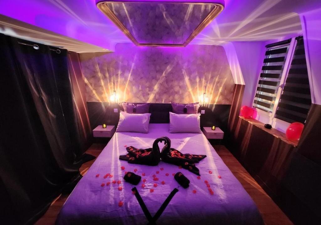 Photo of Bedroom in Saint-Jean Eudes Saint-Gilles
