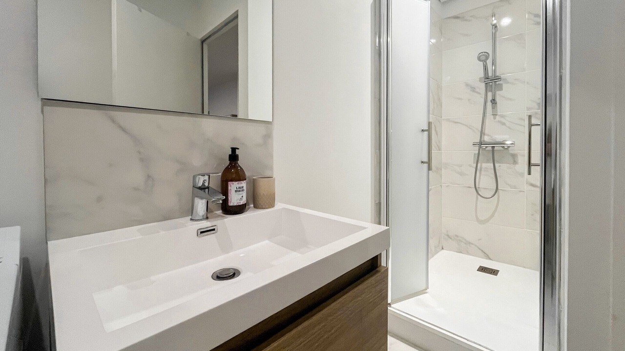 Photo of Bathroom in Les Hauts de Saint-Aubin