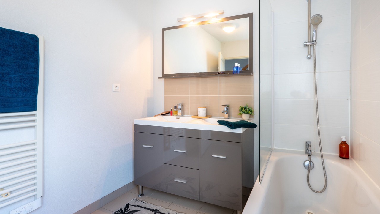Photo of Bathroom in La Guymauviere-La Hulotais-La Bourelais