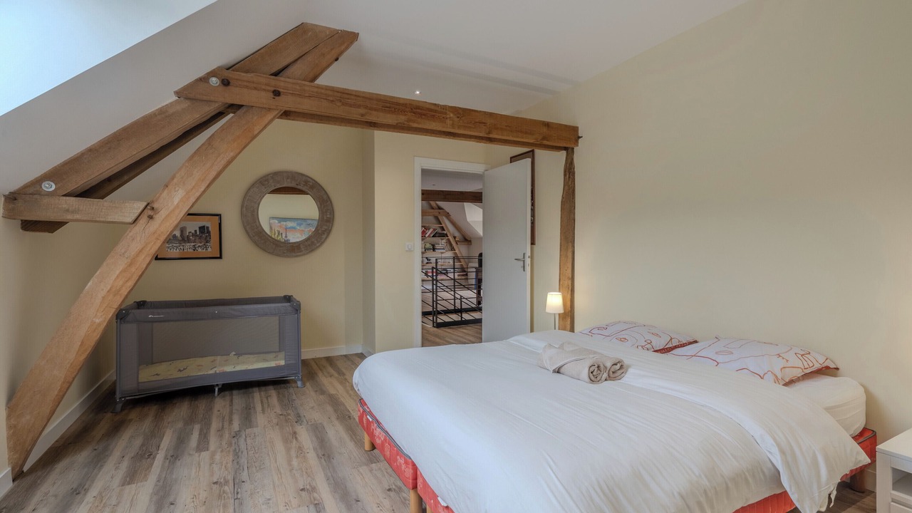 Photo of Bedroom in Thoree-les-Pins