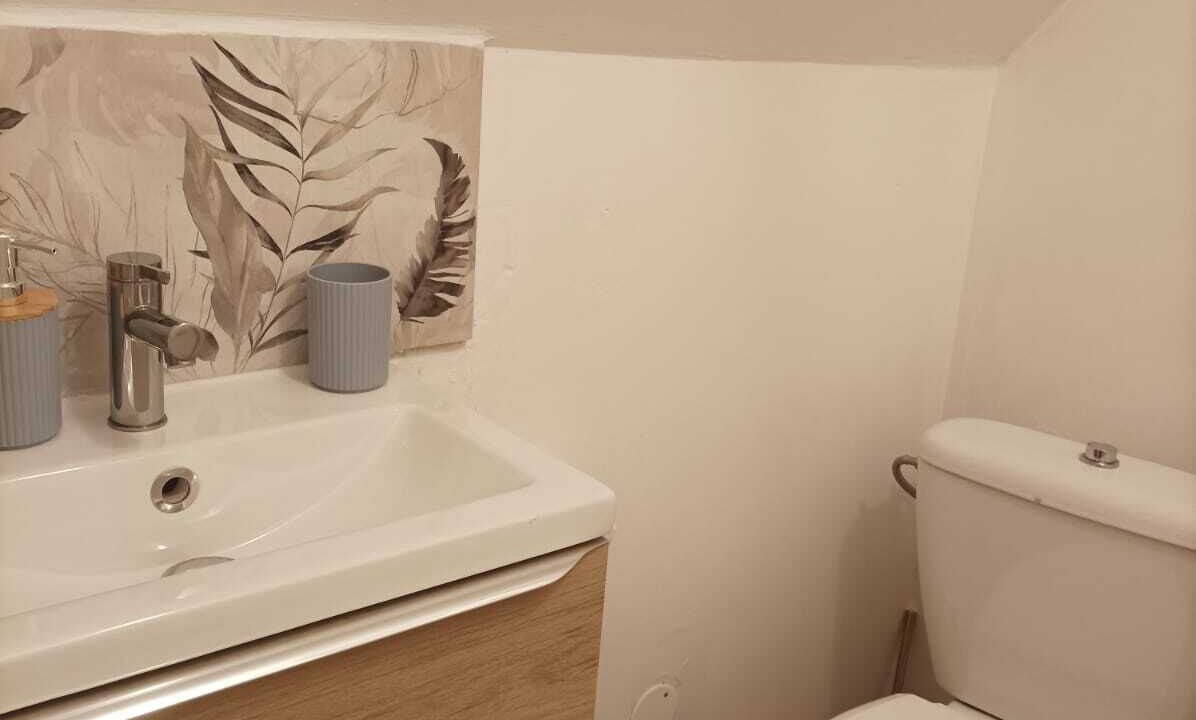 Photo of Bathroom in Evron